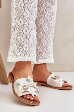 Klapki Z Ozdobą Skóra Naturalna Zazoo 3667 Złoty Przecierany