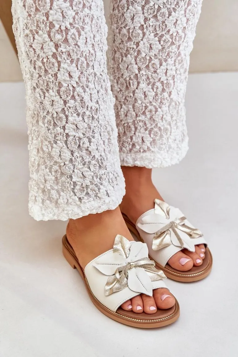 Klapki Z Ozdobą Skóra Naturalna Zazoo 3667 Białe