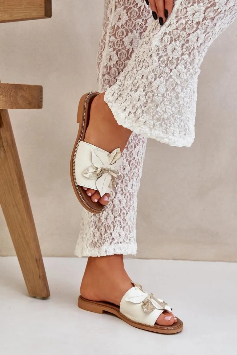 Klapki Z Ozdobą Skóra Naturalna Zazoo 3667 Białe