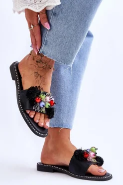 Klapki Z Ozdobnymi Koralikami S.Barski KV-2775-47 Czarne