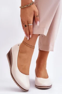 Klasyczne Czółenka Na Koturnie Beżowe Graysen