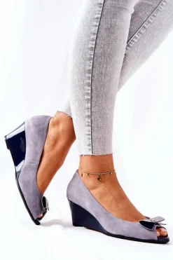 Klasyczne Czółenka Na Koturnie Monnari 0500-M12 Szare