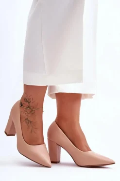 Klasyczne Czółenka Na Słupku Nude Odessa