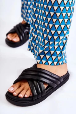 Klasyczne Damskie Klapki Skórzane Czarne Daron