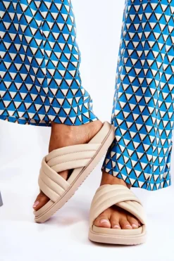 Klasyczne Damskie Klapki Skórzane Beżowe Daron