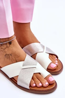 Klasyczne Damskie Skórzane Klapki Biało-Srebrne Nancy