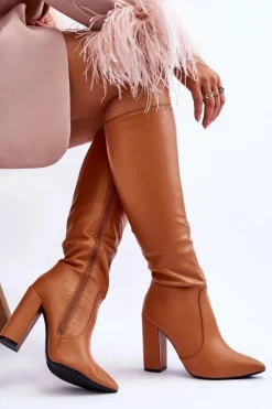 Klasyczne Kozaki Na Słupku Camel Mayra