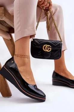 Klasyczne Lakierowane Czółenka Na Koturnie Czarne Paola