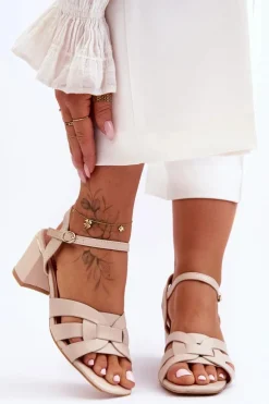 Klasyczne Sandałki Na Obcasie Beżowe Misty