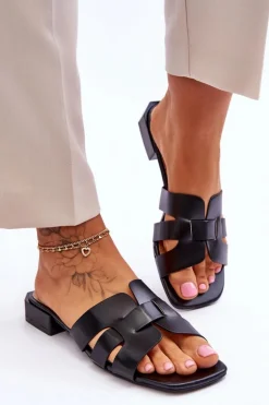 Klasyczne Skórzane Klapki Damskie Czarne Fendy