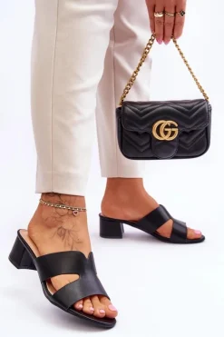 Klasyczne Skórzane Klapki Na Niskim Obcasie Czarne Miley