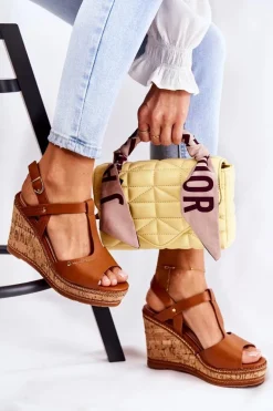 Klasyczne Skórzane Sandały Na Koturnie Brązowe Valorin