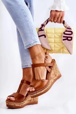 Klasyczne Skórzane Sandały Na Koturnie Brązowe Valorin