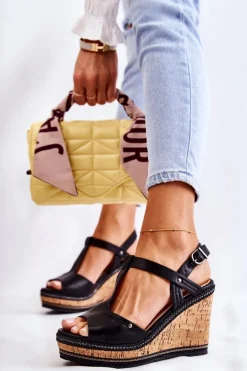 Klasyczne Skórzane Sandały Na Koturnie Czarne Valorin