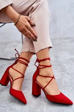 Klasyczne Wiązane Zamszowe Czółenka Czerwone Lucira