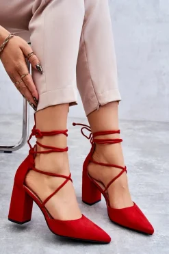 Klasyczne Wiązane Zamszowe Czółenka Czerwone Lucira