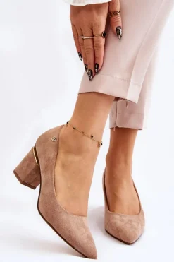 Klasyczne Zamszowe Czółenka Na Obcasie Z Ozdobą Beżowe Derren