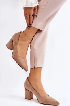 Klasyczne Zamszowe Czółenka Na Obcasie Z Ozdobą Beżowe Derren