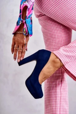 Klasyczne Zamszowe Czółenka Na Obcasie Granatowe Soro