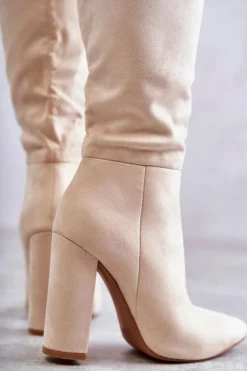 Klasyczne Zamszowe Kozaki Na Obcasie Beżowe Tressa