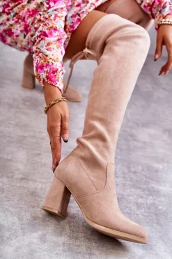 Klasyczne Zamszowe Kozaki Muszkieterki Beżowe Clarissa