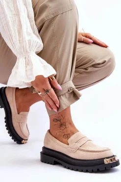 Klasyczne Zamszowe Mokasyny Z Ozdobą Beżowe Monaro