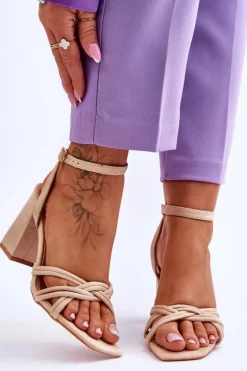 Klasyczne Zamszowe Sandały Na Słupku Beżowe Bernett