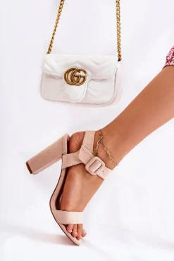 Klasyczne Zamszowe Sandały Beżowe Nelia