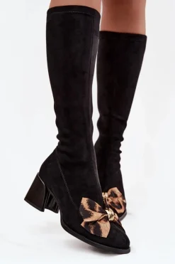 Kozaki Damskie Na Klocku Z Ozdobną Kokardą D&A JC52-828 Czarne