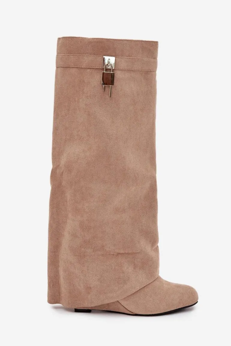 Kozaki Damskie Na Koturnie Z Paskiem I Srebrnym Detalem Beżowe Korivelle