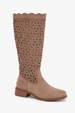 Kozaki Damskie Na Niskim Obcasie Z Ażurowym Wzorem Beżowe Marcelline