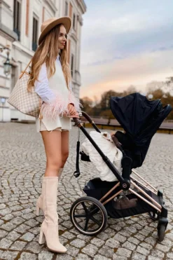 Kozaki Damskie Na Słupku Ocieplane Beżowe Finner