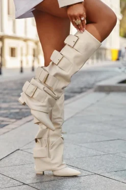 Kozaki Damskie Na Słupku Z Wywiniętą Cholewką I Złotymi Klamrami Jasnobeżowe Isavelle