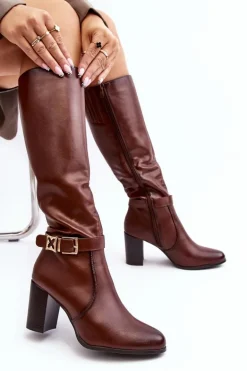 Kozaki Damskie Na Słupku Z Klamrą Ocieplane Brązowe Sendilia