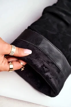 Kozaki Damskie Na Słupku Zamszowe Czarne Pomestro