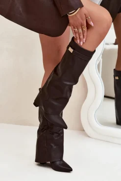 Kozaki Damskie Na Słupku Z Wywiniętą Cholewką I Złotym Detalem Czekoladowe Diorna