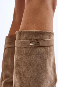 Kozaki Damskie Na Ukrytym Koturnie Beżowe Pattia