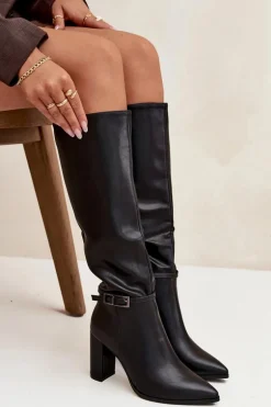 Kozaki Damskie Ocieplane Na Słupku Z Klamrą Czarne Fionelle