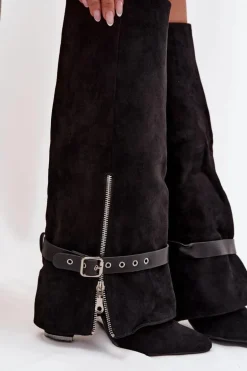 Kozaki Damskie Wsuwane Na Słupku Z Ozdobnym Paskiem Czarne Jolivine