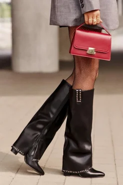 Kozaki Damskie Z Wywiniętą Cholewką Na Słupku Czarne Kaielia