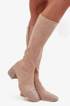 Kozaki Damskie Ze Zdobieniem Na Klocku Eko Zamszowe Beżowe Ivanna