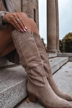 Kozaki Kowbojki Damskie Na Obcasie Z Eko Zamszu Beżowe Esmira