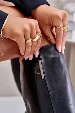 Kozaki Na Obcasie Z Eko Skóry Przed Kolano Czarne Izanae