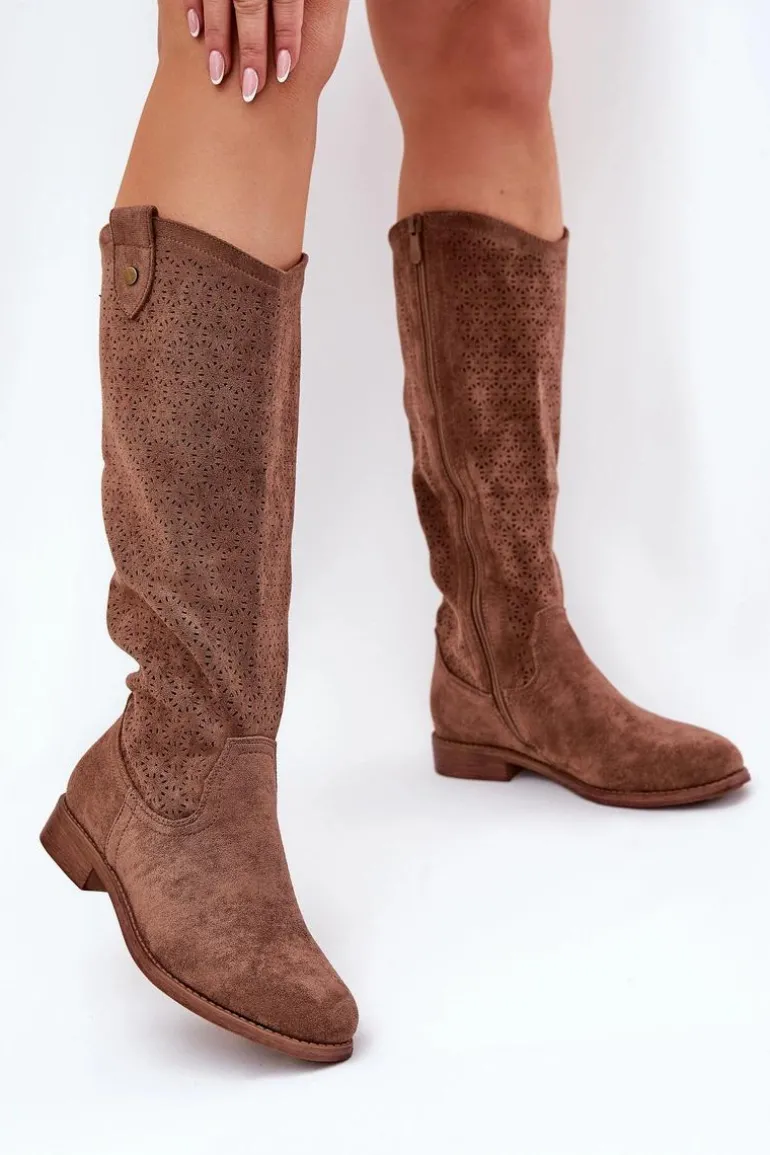 Kozaki Na Płaskim Obcasie Z Ażurowym Wzorem S.Barski HY51-062 Brązowe