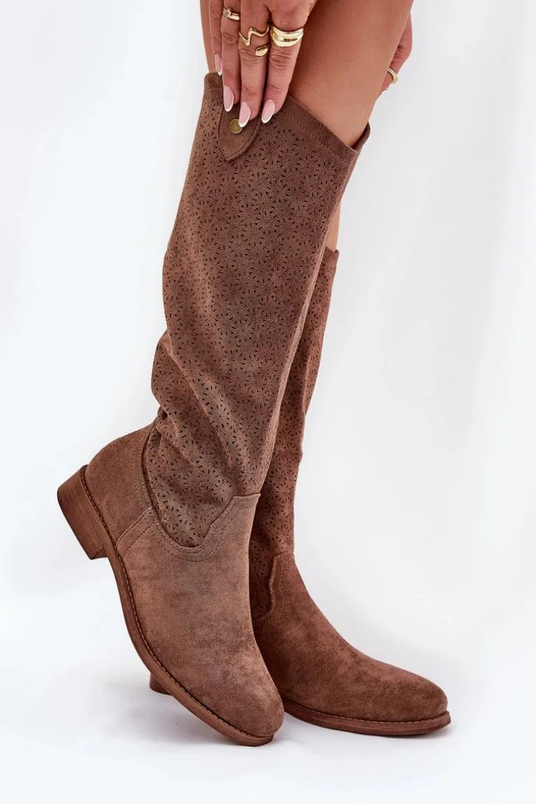 Kozaki Na Płaskim Obcasie Z Ażurowym Wzorem S.Barski HY51-062 Brązowe