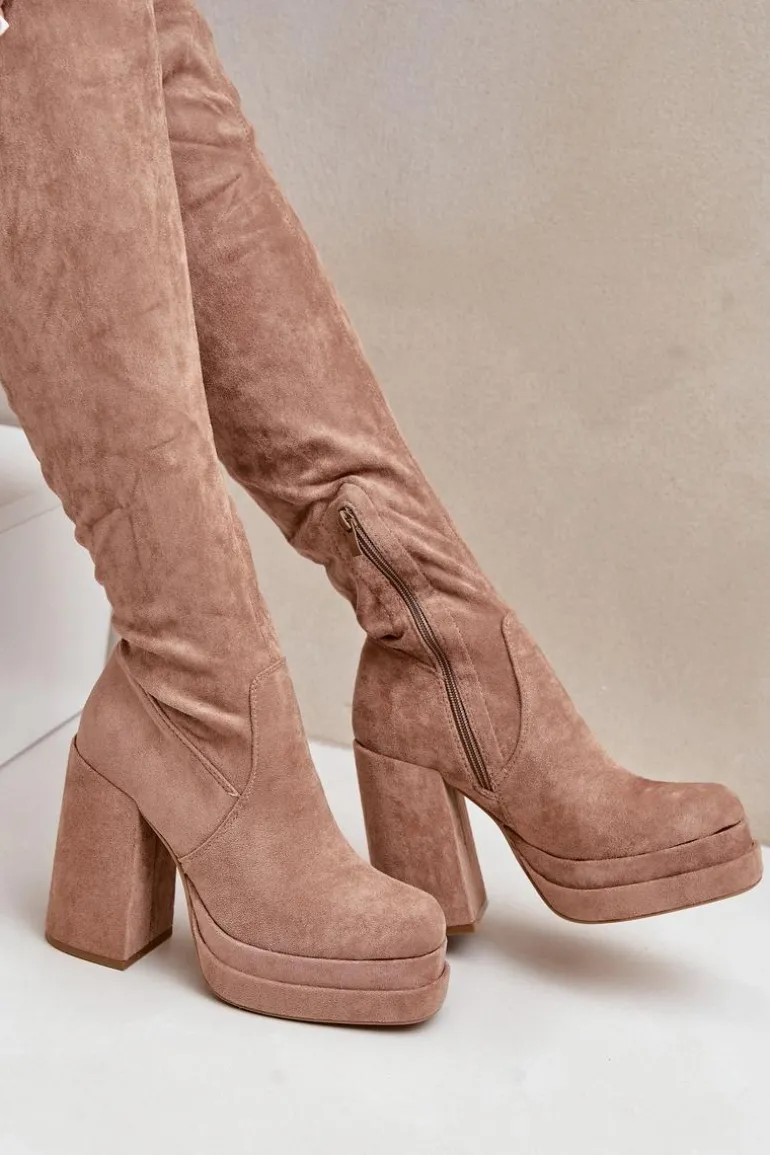 Kozaki Z Cholewką Za Kolano Na Słupku I Platformie Beżowe Nadelian