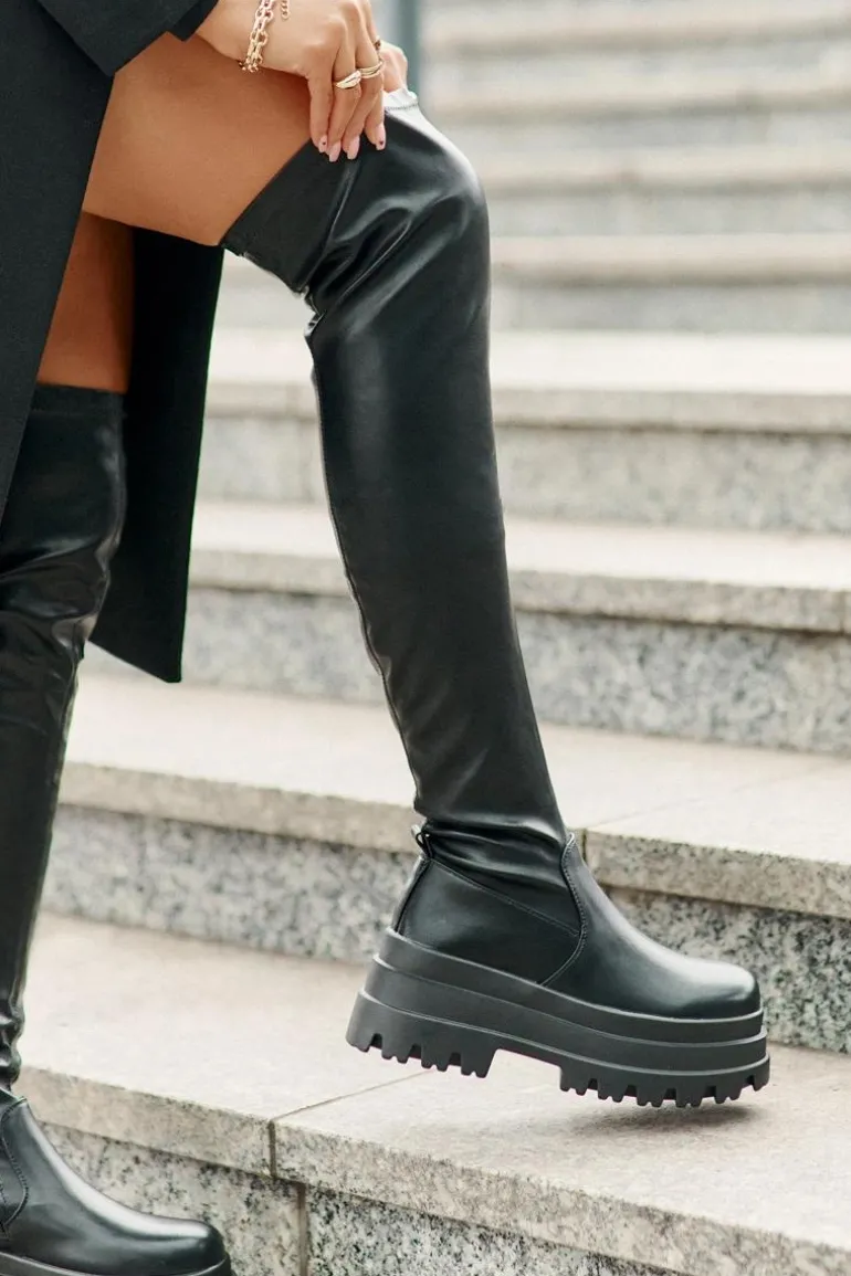 Kozaki Za Kolano Na Masywnej Platformie Czarne Zinera