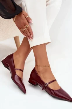 Lakierowane Baleriny Na Delikatnym Obcasie Z Paskiem Bordowe Isvella