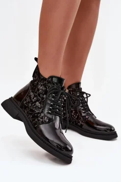 Lakierowane Botki Damskie Ocieplane D&A CR52-613 Czarne