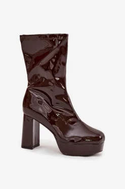 Lakierowane Botki Damskie Na Platformie I Słupkowym Obcasie Czekoladowe Calvessa